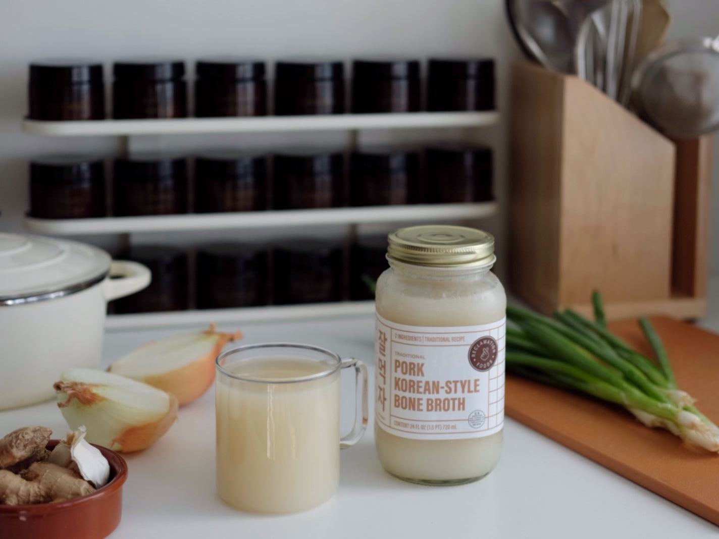 4-Pack Korean-Style Bone Broth: Pasture-Raised Pork (4x 24 oz Jars)