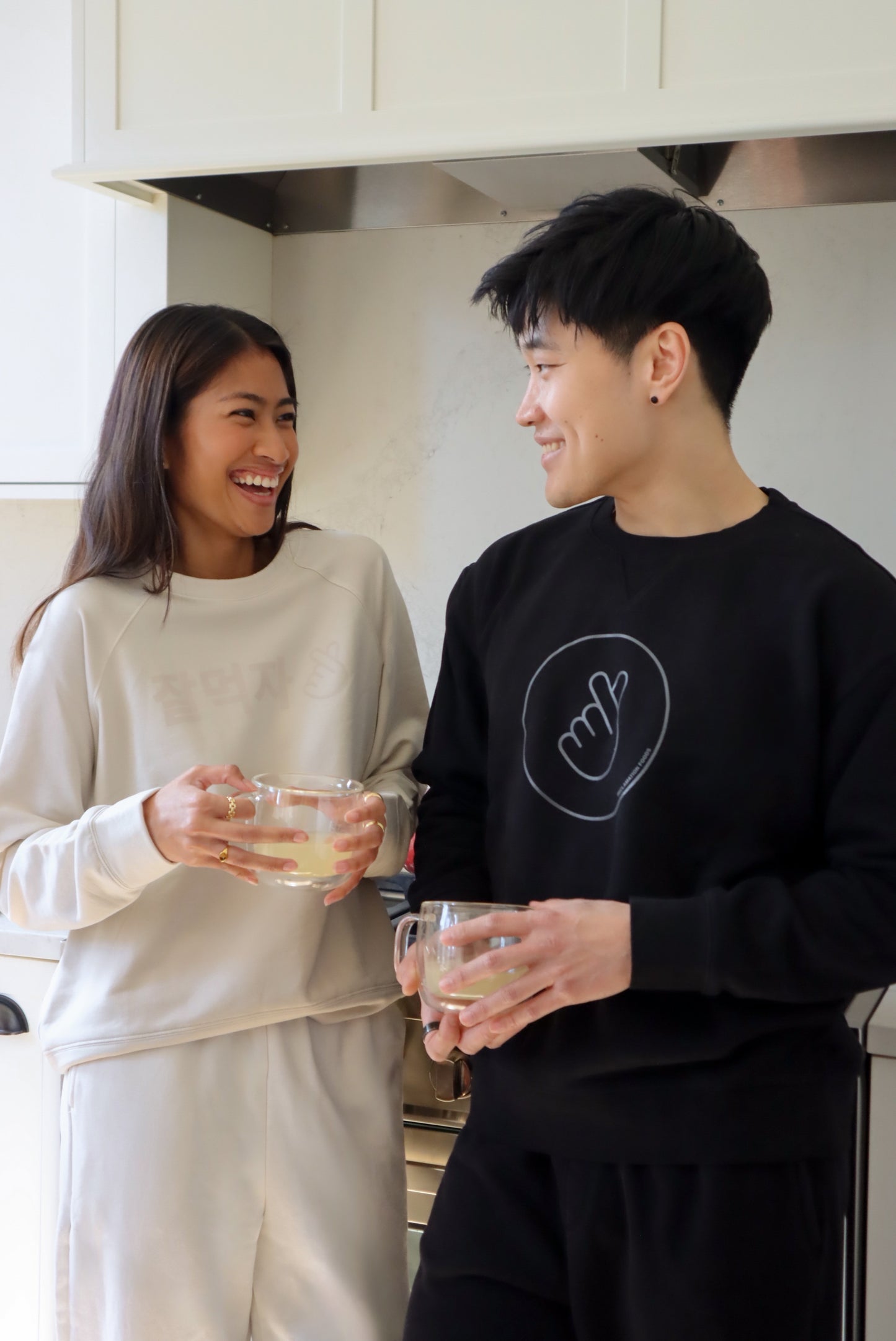 Organic Heavyweight Fleece Crew, Black (Big Fingerheart)